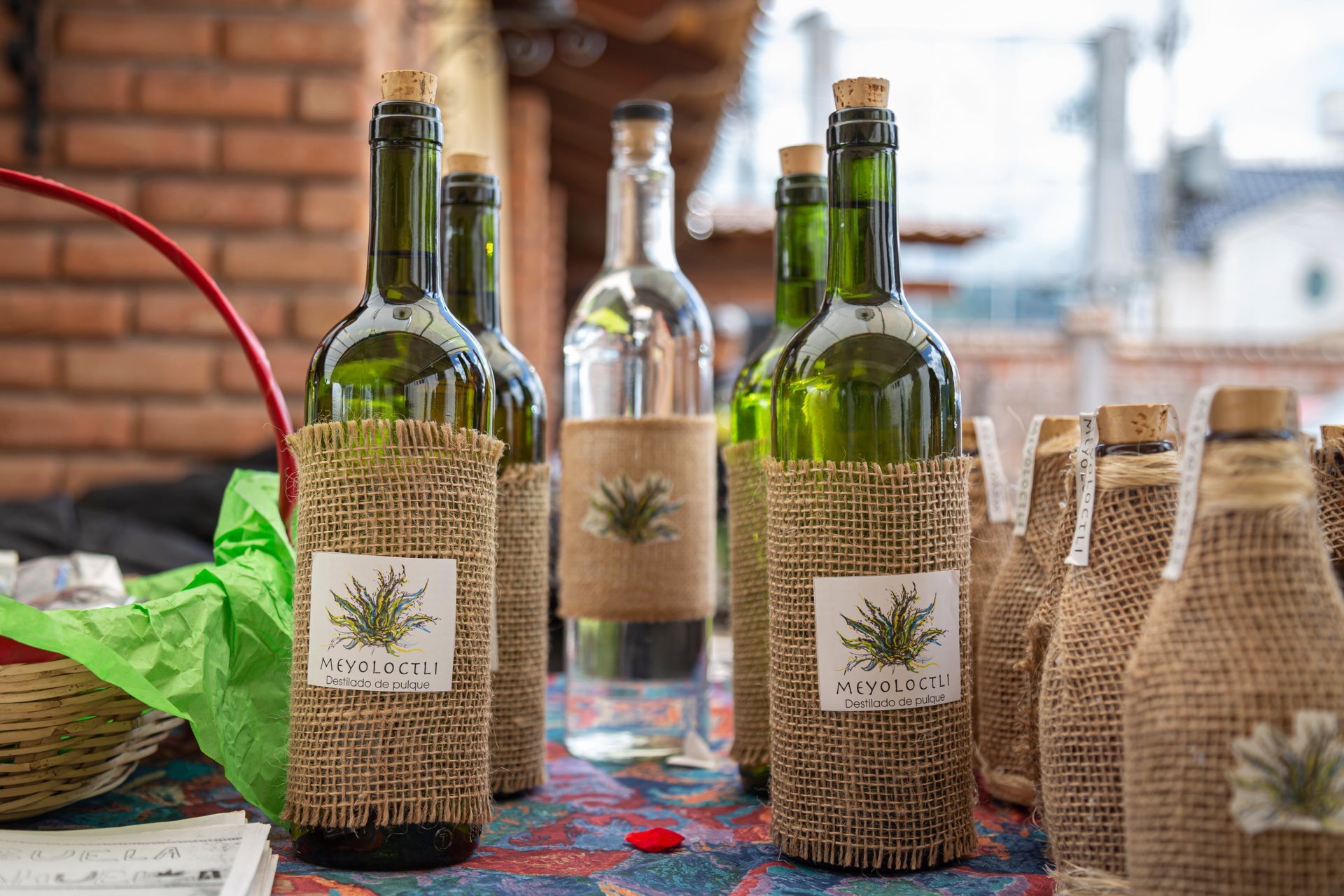 Botellas artesanales de destilado MEYOLOCTLI